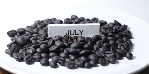 Coffee bean with month of year
