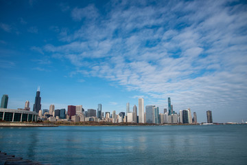 Fototapeta na wymiar Views of downtown Chicago from Grant park