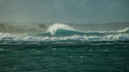 ne jamais sous estimer une vague