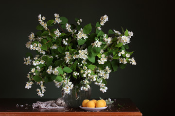 bouquet of Jasmine and apricots.