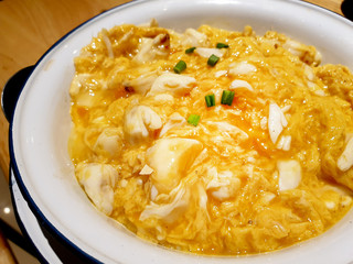 Creamy Omelet with Crab meat on Rice . dish Most popular menus in Thailand .