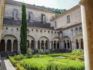 Obraz premium Cloisters of Cistercian Abbaye de Senanque near Gordes, France