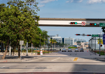 Police closing Bayfront Park due to Coronavirus Covid 19 quarantine shut down