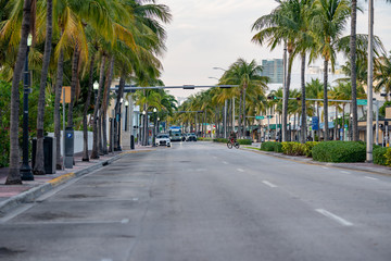 Fototapeta na wymiar Streets in Miami Beach desolate empty due to Coronavirus Covid 19 closures quarantine