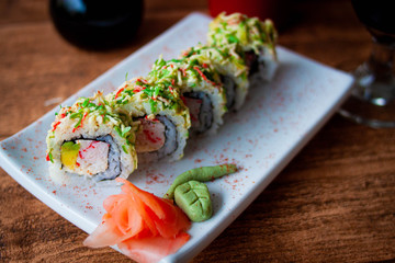 Inverted sushi with topping (rice)