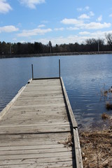 Obraz premium wooden pier on the lake