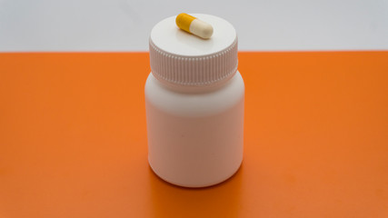 drug container with pill