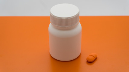 drug container with pill