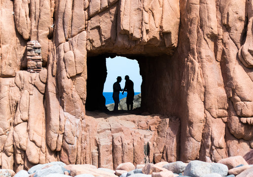 Between the red rocks of Arbatax opens a window towards the blue sea