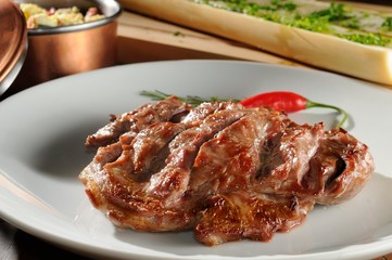 Lamb palette with roasted pupunha palm heart