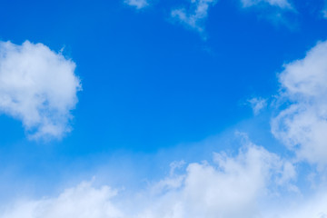 写真素材 青空 空 雲 春の空 背景 背景素材 4月 コピースペース Wall Mural Rummy Rummy
