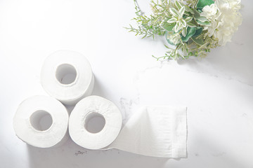 トイレットペーパー、トイレ、紙、日用品