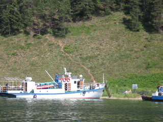 Лодка на причале