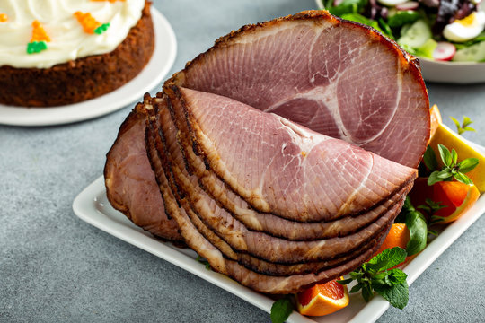 Easter ham brown sugar glazed spiral cut for Easter brunch