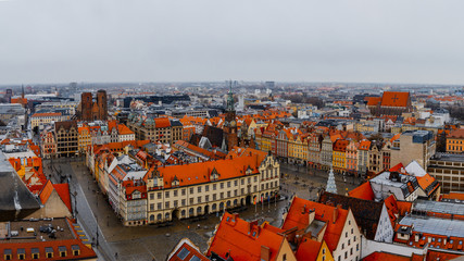 Fototapeta na wymiar Panoramas of the old city of Wroclaw and the picturesque river Odra.