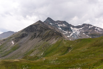 View of Grossglockner Mountain from the Grossglockner High Mountain Road. Breathtaking views of the Austrian Alps, Zell am See district, state of Salzburg in Austria. (Europe)