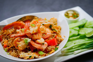 Fried rice with shrimp 