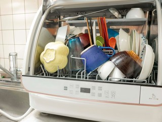 家庭用食器洗い　食洗機　家事