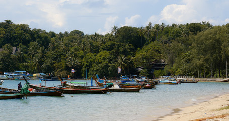 Obraz premium Fishing boat on the sea in Phuket