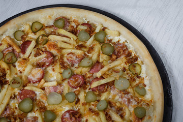 pizza with ham and mushrooms