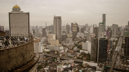 Fototapeta na wymiar Bangkok skyline