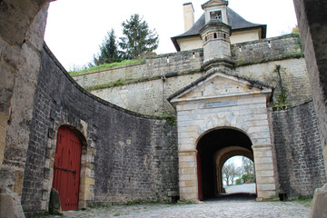 Fototapeta na wymiar citadel of blaye (france)