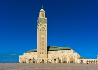 Fototapeta na wymiar the city mosque in Casablanca, Morocco