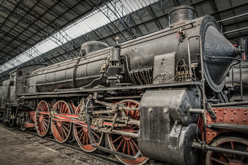 Fototapeta na wymiar old train machines in the station, classic vintage style