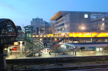 großstadt, transport, bahnhof, city, nacht, abend, stimmung, zug, bahn