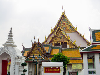 Fototapeta premium Wat Suthatthepwararam, Bangkok, Thailand