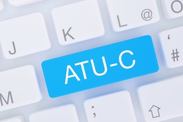 ATU-C. Computer Tastatur von oben zeigt Taste mit Wort hervorgehoben. Software, Internet, Programm