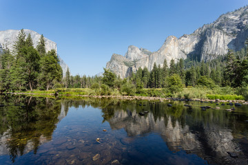 Naklejka na ściany i meble A beautiful View in Yosemite National Park