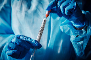 Covid 19 Test in labor
