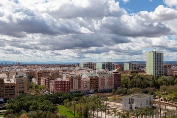 Paisaje del parque de la ciudad de Valencia 