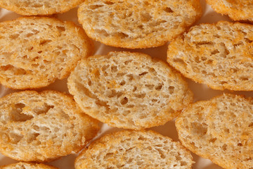 Texture lined bread crisps