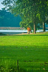 Fototapeta premium Monk in Angkor