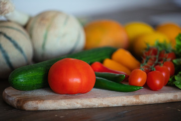 Préparation de Salade Végétarienne