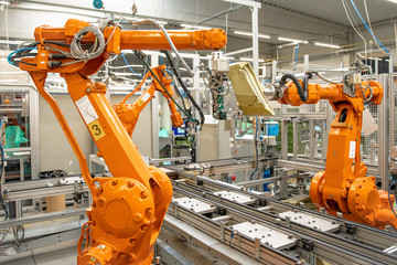 the use of robot arms in intelligent industrial factories