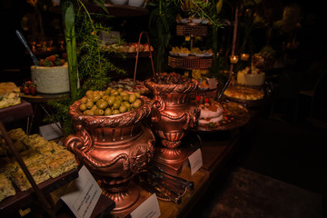 Graduation buffet, transforming and giving an extra harme to a prom!