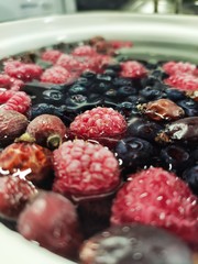 Berries in compote: a drink that is healthy. Raspberries and blueberries