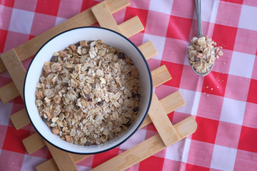 Close up of oats in a bowl on table 