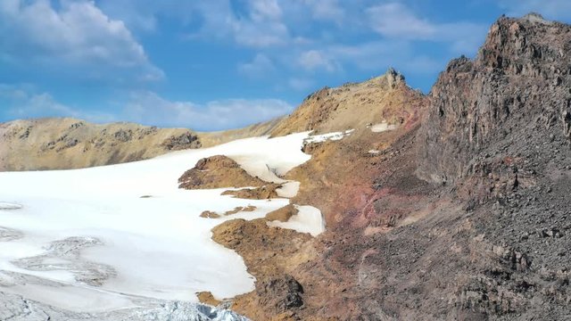 Volc&aacute;n Cayambe en los andes del Ecuador