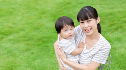 お母さんと赤ちゃん