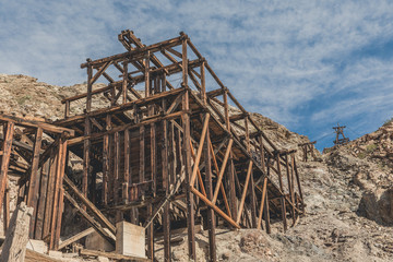 Fototapeta na wymiar Keane Wonder Mine în Death Valley National Park
