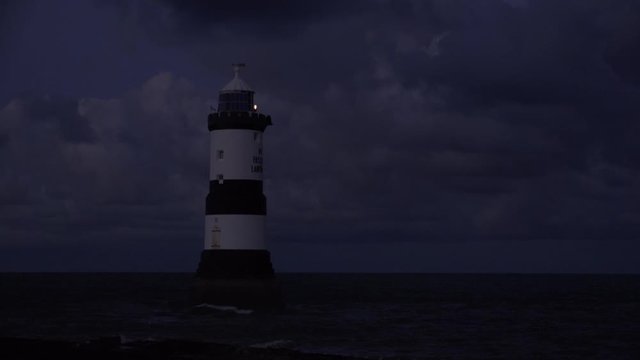 Lighthouse in the evening time lapse UK 4K
