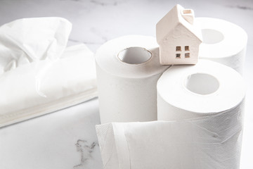 トイレットペーパー、トイレ、紙、日用品、ティッシュ