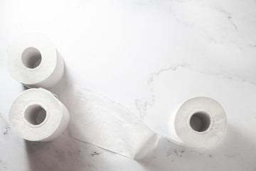 トイレットペーパー、トイレ、紙、日用品、ティッシュ