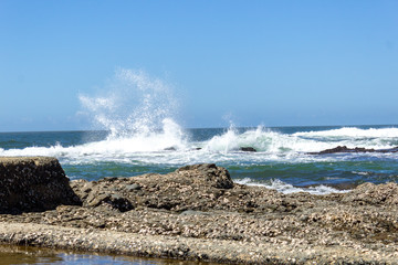 crashing waves on the beach