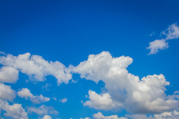 Obraz na płótnie Canvas Sunny day with bluesky and cloud nature