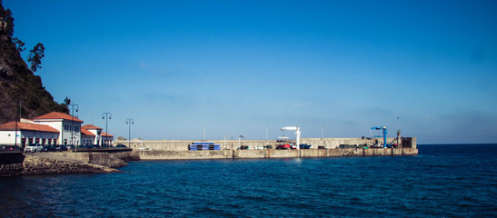 pequeño puerto marinero